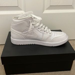 Jordan one mid, all white, men’s 8.5